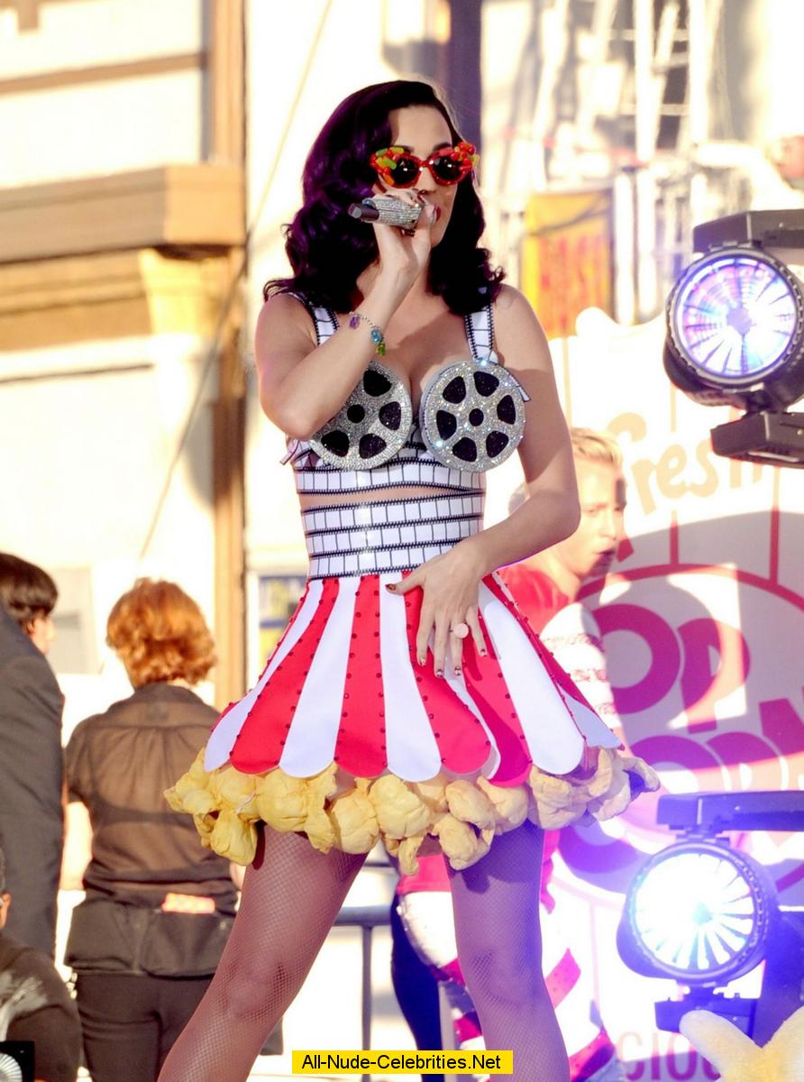 Katy Perry sexy performs on the stage.